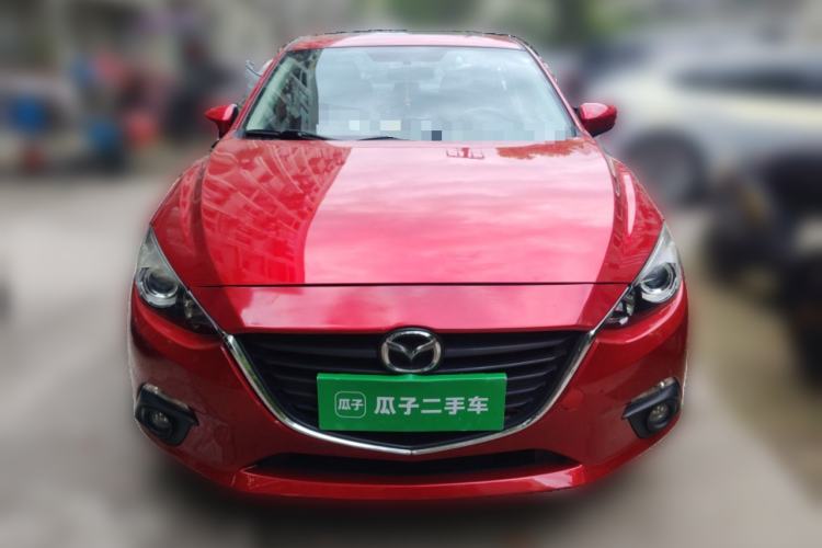 Used Mazda 3 Axela 2016 Sedan 1.5L Automatic Luxury Model
