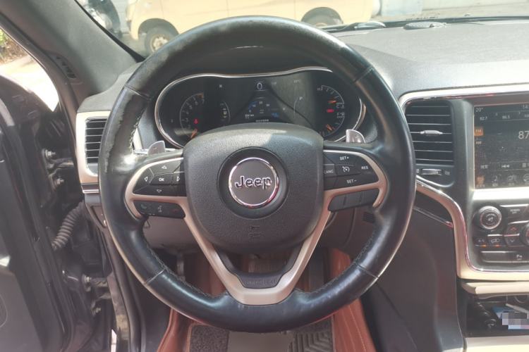 Used Jeep Grand Cherokee 2014 3.6L Elite Navigation Edition
