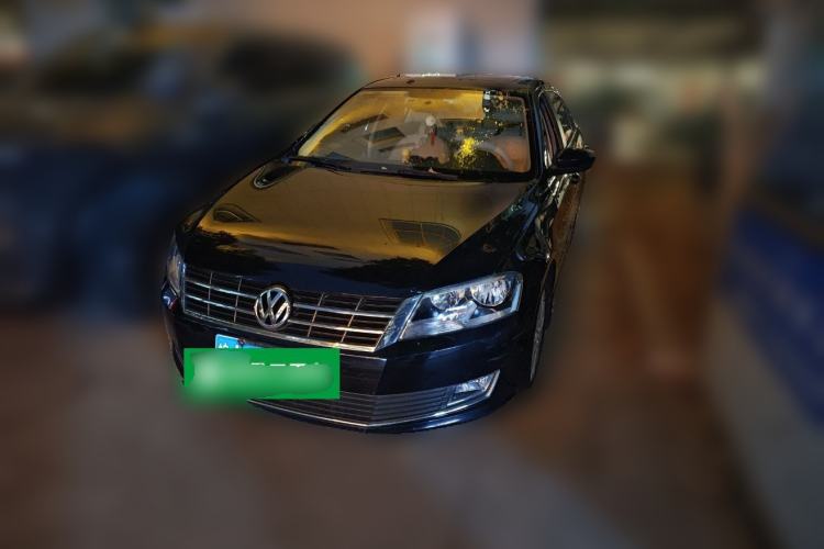 Used Volkswagen Lavida 2013 1.4TSI Manual Comfort Edition