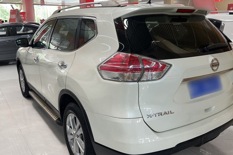 Used Nissan X-Trail 2015 2.0L CVT Comfort MAX Edition 2WD