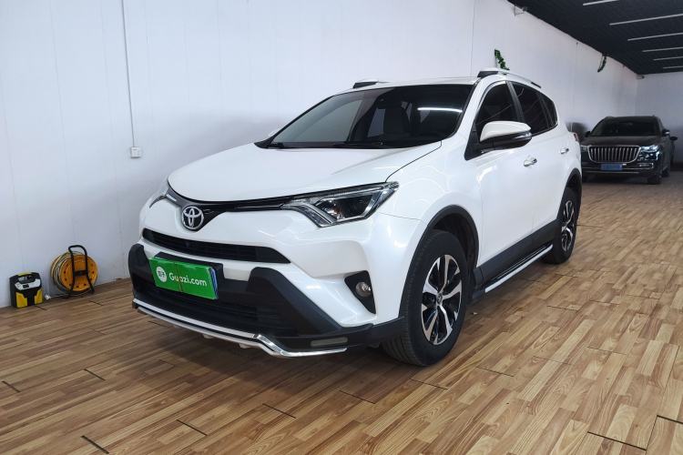 Used Toyota RAV4 2016 2.0L CVT Two-Wheel Drive Comfort Edition China V Standard