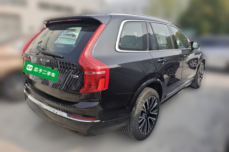 Used Volvo XC90 New Energy 2025 T8 Luxury Prestige 7-Seater Rear Right 45 Deg