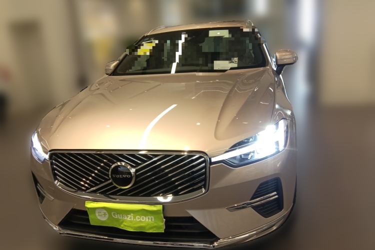 Used Volvo XC60 2026 B5 4x4 Smart Luxury Edition Front