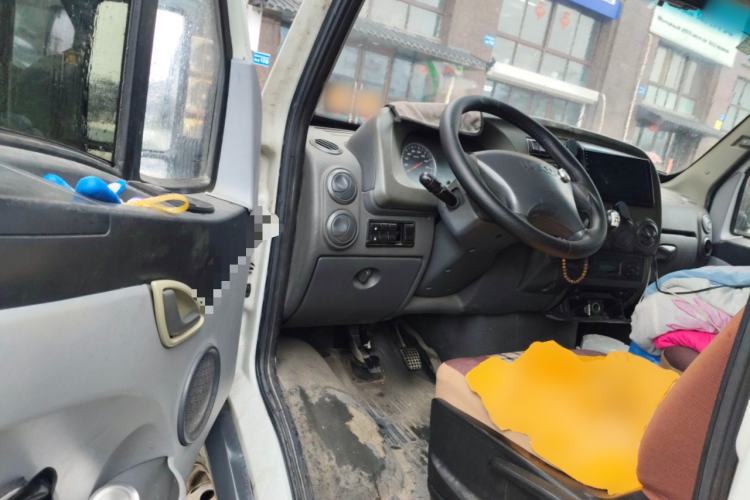 Used Iveco Power Daily 2017 2.5T Deluxe A37 High-Roof 6-7 Seater Bus 47Z5
