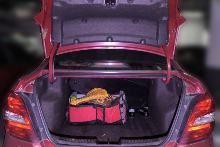 Used Chevrolet Aveo Sonic 2014 Sedan 1.4SL AT Fashion Edition Trunk