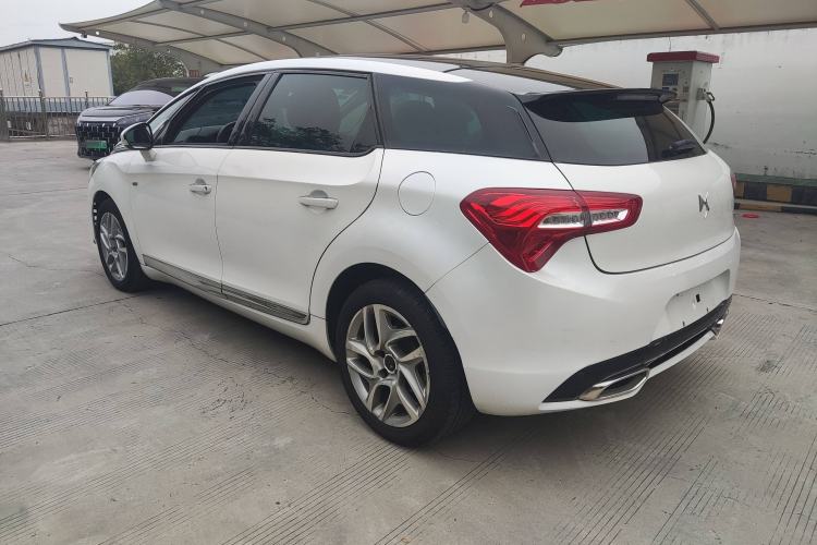 Used DS 5 2014 1.6T Elegant Version THP160
