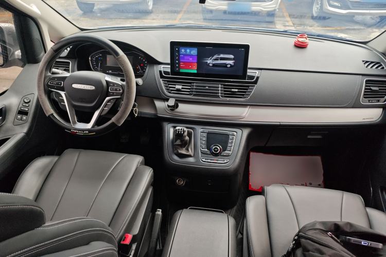 Used SAIC MAXUS G10 2024 2.0L Manual Multi-Function Travel Version CNG 7-Seater