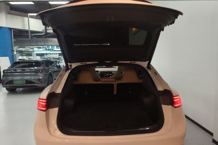 Used Hima Luxeed R7 2024 Pure Electric 667km Pro Trunk