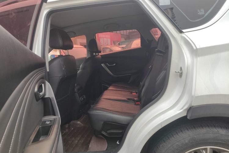 Used JETOUR X70 2018 1.5T Automatic YueXing Edition Left Rear Seat