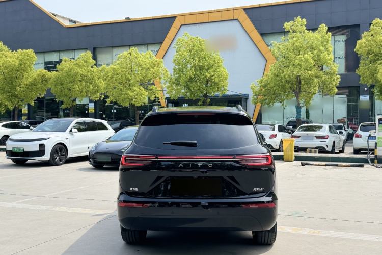 Used Hima AITO M7 2024 1.5T Intelligent Drive 4WD Ultra Version 5 Seats
