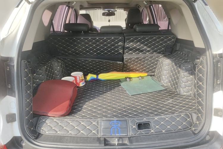 Used BYD Song New Energy 2017 Song DM 1.5TID All-Wheel Drive Prestige Model Trunk