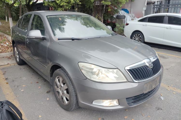 Used Skoda Octavia 2015 Classic Model 1.6L Automatic Yijie Version Exterior 1