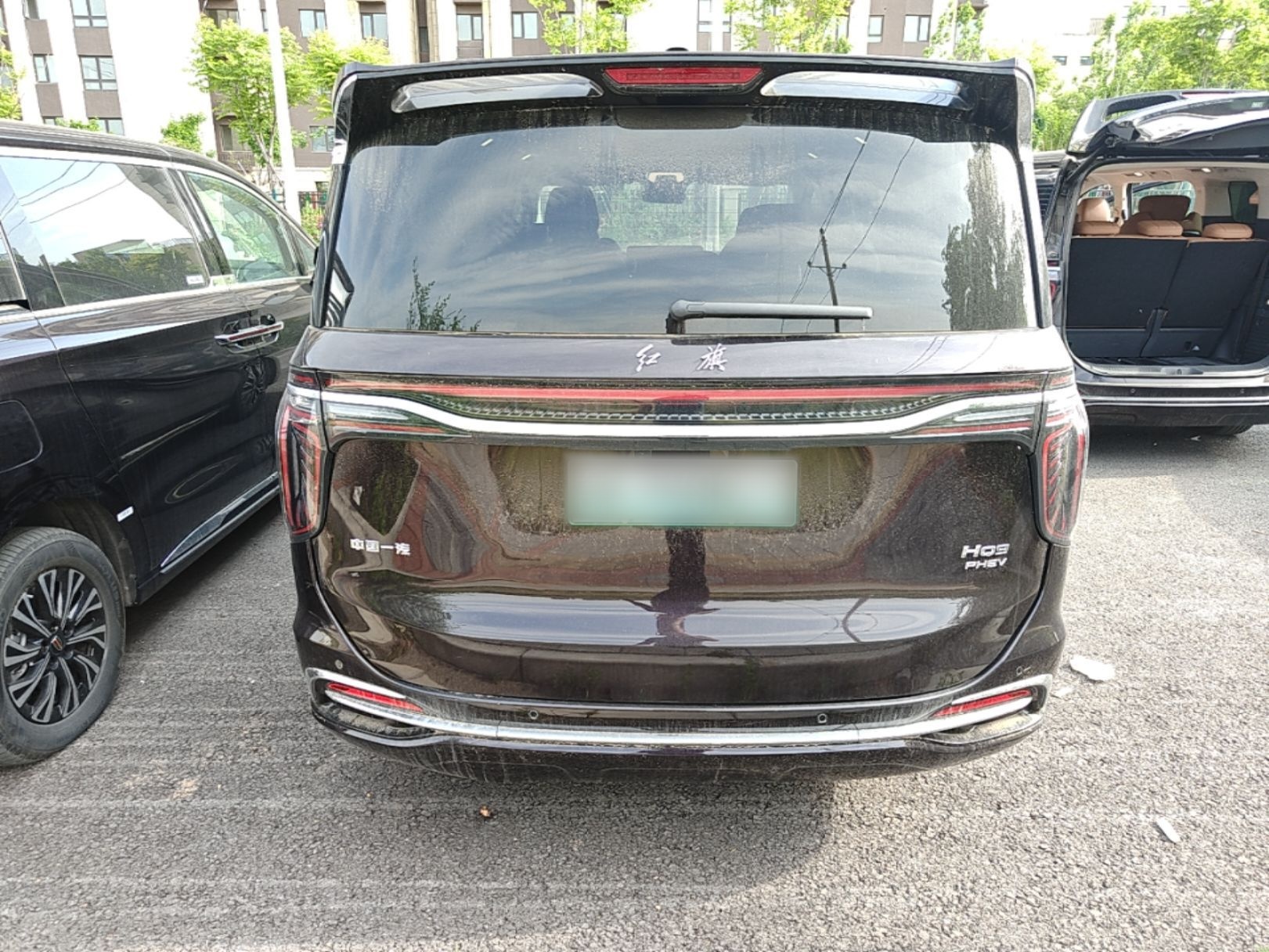 Hongqi HQ9 PHEV 2024 2.0T Four-Wheel Drive Business Edition — снимка 5