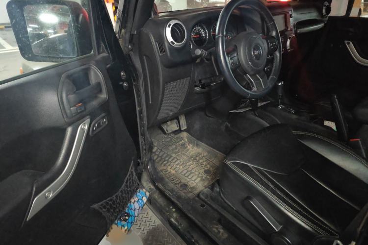 Used Jeep Wrangler 2013 3.6L Sahara two-door model
