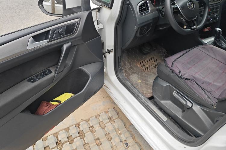 Used Volkswagen Golf Sportsvan 2016 1.6L Automatic Comfort Model
