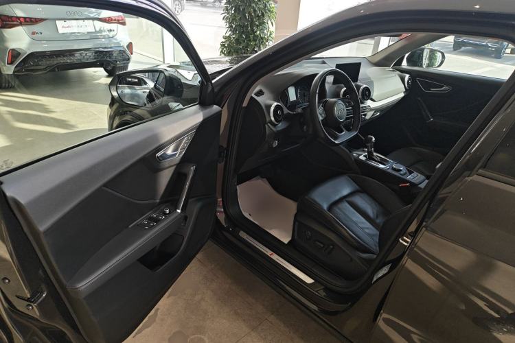 Used Audi Q2L 2023 35TFSI Fashion Dynamic Model
