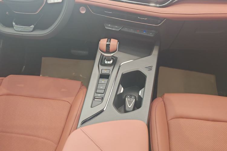 Used CHANGAN X5 PLUS 2026 Model, Second Generation, 1.5T Transcendence PRO
