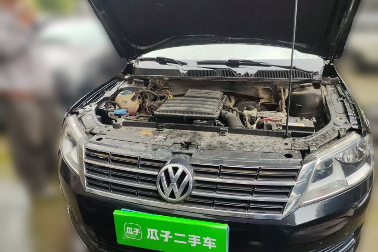 Used Volkswagen Lavida 2013 Revised Classic 1.6L Automatic Fashion Edition Front