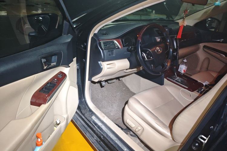 Used Toyota Camry 2013 2.5G Comfort Edition Driver Seat