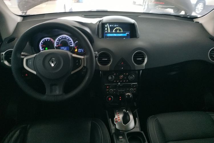 Used Renault Koleos 2015 2.5L Two-Wheel Drive Comfort Edition