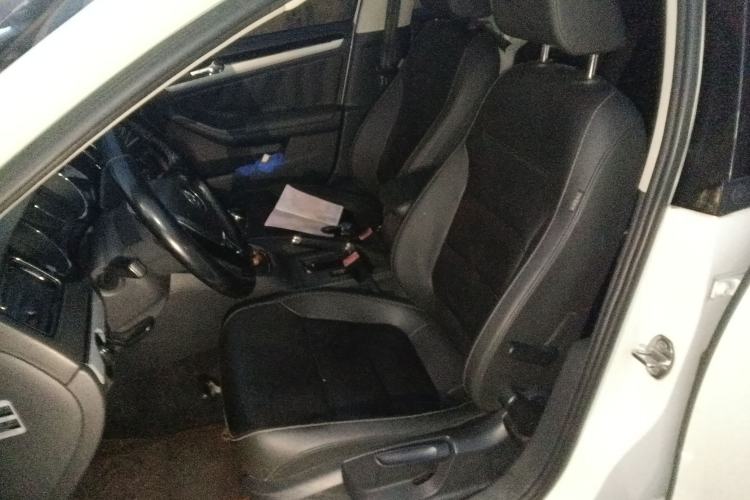 Used Volkswagen Sagitar 2017 230TSI Manual Comfort Model
