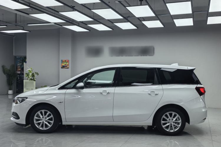 Used Buick GL6 2018 18T 6-Seater Elite Model
