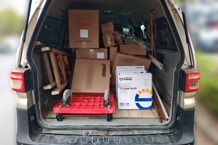 Used FORTHING Lingzhi 2017 Facelifted M3L 1.6L 7-Seater Standard Version
