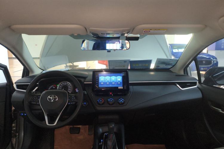 Used Toyota Corolla 2021 1.2T S-CVT Pioneer PLUS Edition Headliner