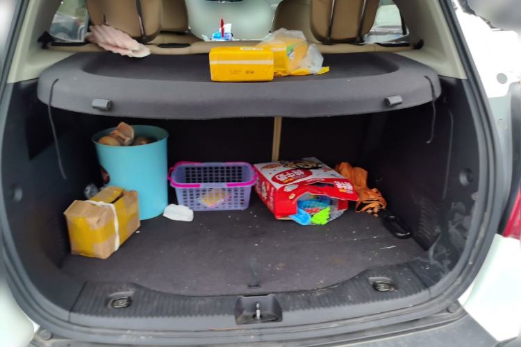 Used Buick Encore 2015 1.4T Automatic Two-Wheel Drive Urban Elite Version
