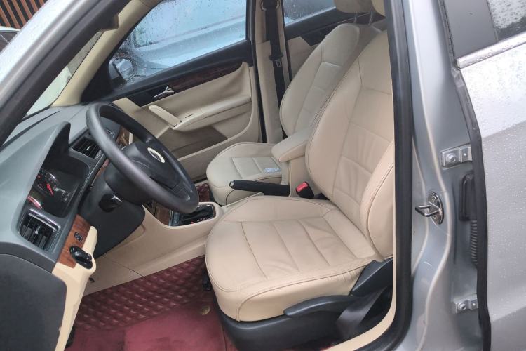 Used Volkswagen Lavida 2013 1.4TSI DSG Comfort Edition