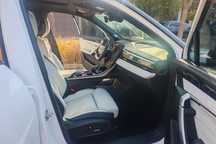 Used Geely Auto FX11 2023 1.5TD Leishen Hi·F Super Rui
