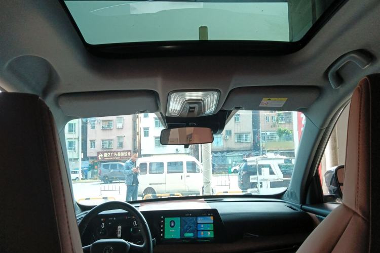 Used Changan CS75 PLUS 2024 3rd Generation Champion Edition 1.5T Intelligent Drive Dynamic Model
