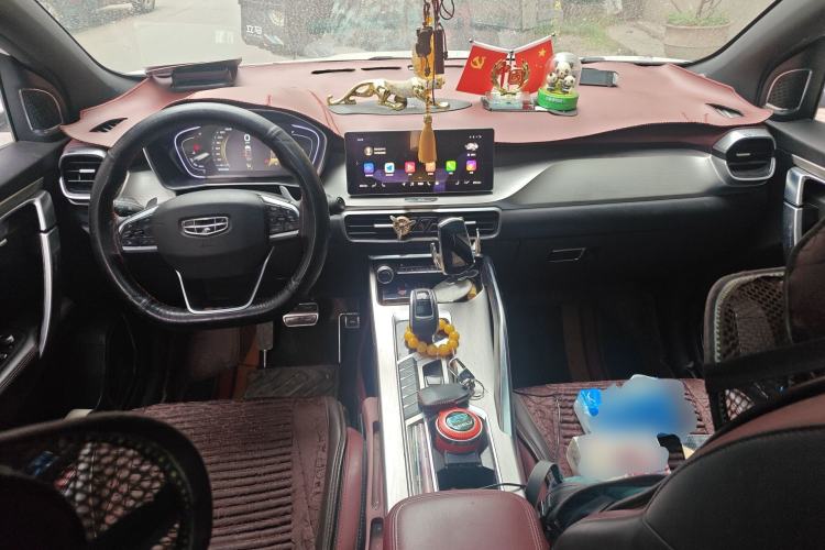 Used Geely Auto Coolray 2019 Sport Model 260T DCT Patrol China V Standard Center Console