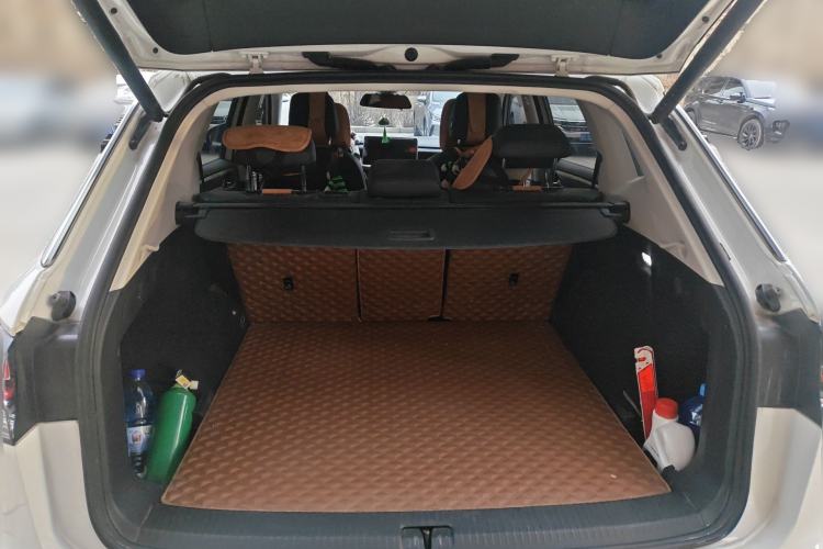 Used Volkswagen Tayron 2023 300TSI Two-Wheel-Drive Luxury Plus Advanced Edition
