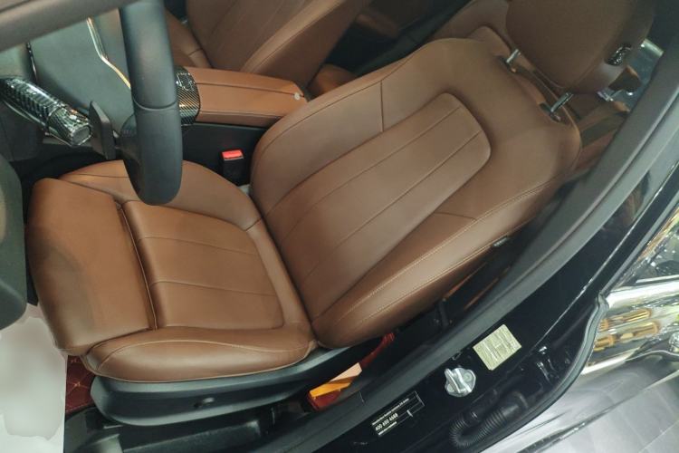 Used Mercedes-Benz GLB 2022 Updated GLB 200 Fashion Edition
