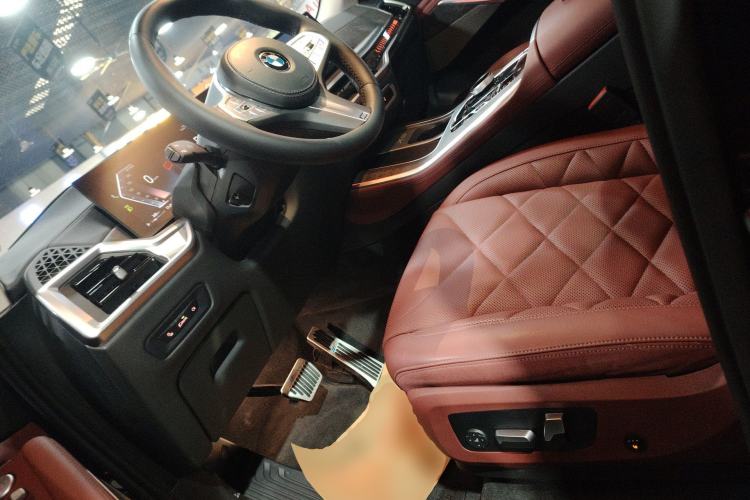 Used BMW X5 2023 xDrive 30Li Luxury M Sport Night Edition Package