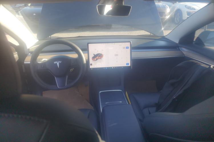Used Tesla Model 3 2022 Rear-Wheel-Drive Version Center Console
