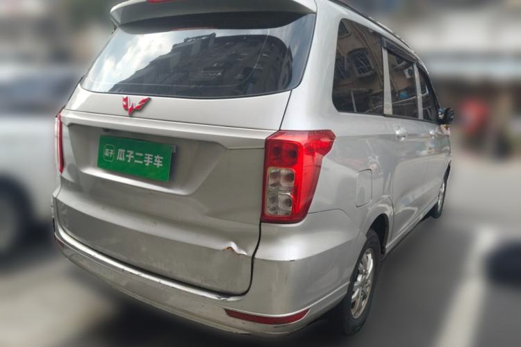 Used Wuling Hongguang 2019 1.5L S Standard Version China VI LAR
