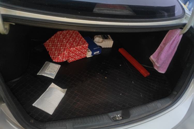 Used Hyundai Elantra (5th Generation / Langdong) 2012 1.6L Automatic Fashion Edition Trunk