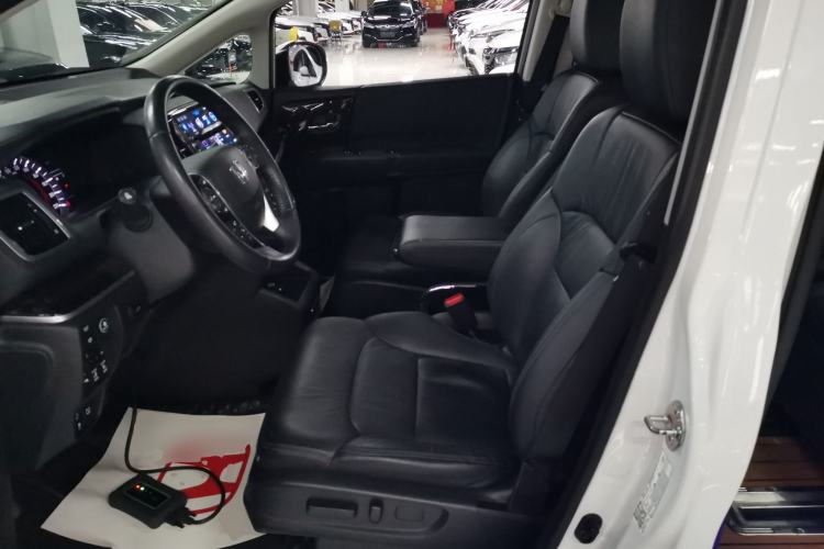 Used Honda Odyssey 2018 2.4L Smart Edition Left Front Seat