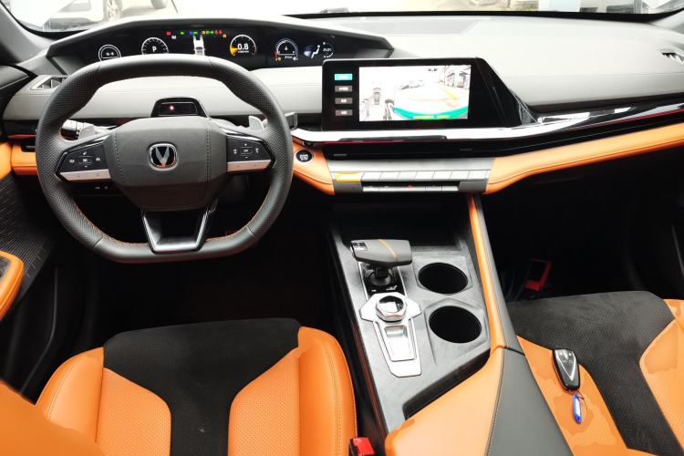 Used CHANGAN UNI-V 2023 1.5T Sport Edition
