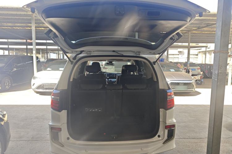 Used Honda Elysion 2019 2.0L Hybrid Luxury Edition