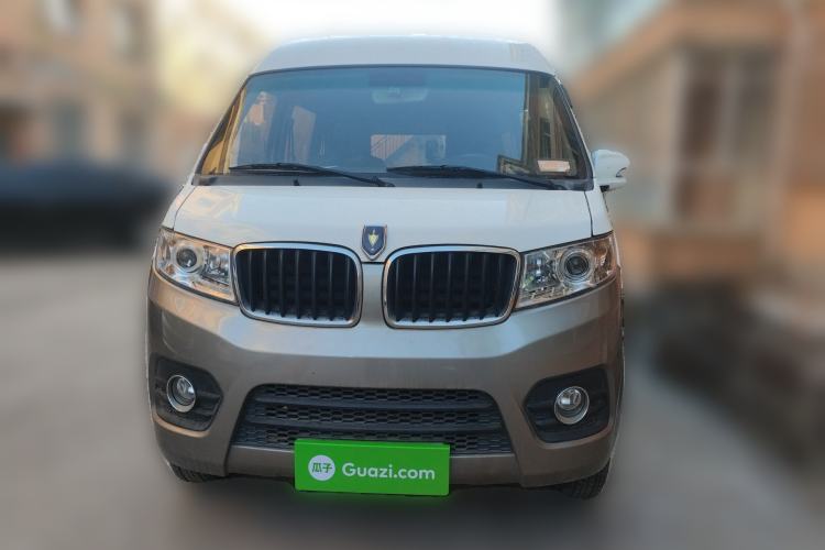 Used Jinbei New Hiace X30L 2021 1.5L Business-Grade Bus Non-Air-Conditioned Version China VI Standard SWC15M Front