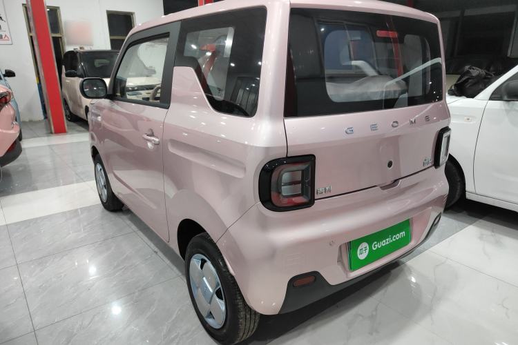 Used Geely Galaxy Panda 2024 Panda Mini 200km Endurance Bear
