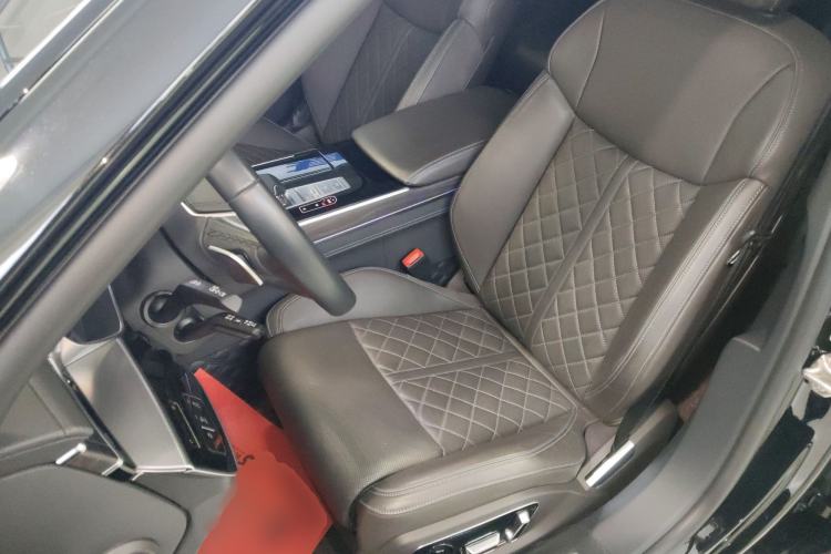 Used Audi A8 2023 A8L 50 TFSI quattro Prestige Edition