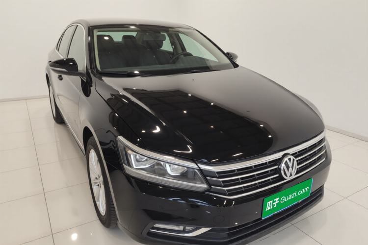 Used Volkswagen Passat 2017 330TSI DSG Luxury Edition
