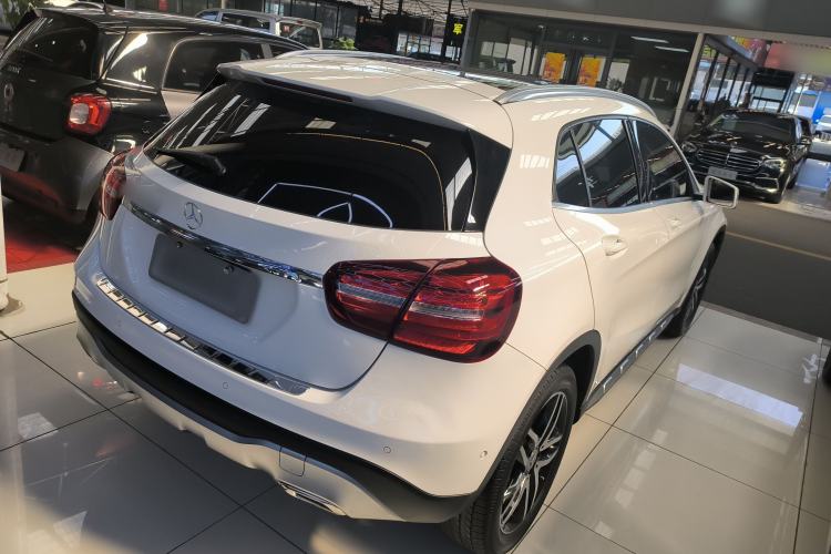 Used Mercedes-Benz GLA 2017 GLA 200 Fashion Model