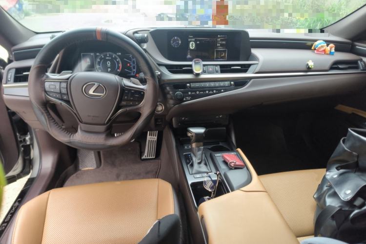 Used Lexus ES 2020 200 Excellence Edition
