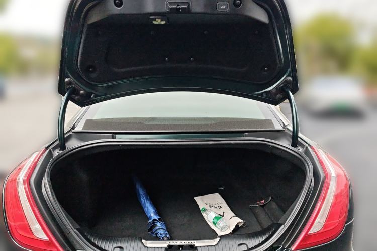 Used Jaguar XJ 2016 XJL 3.0 SC Two-Wheel-Drive Elegant Business Edition
