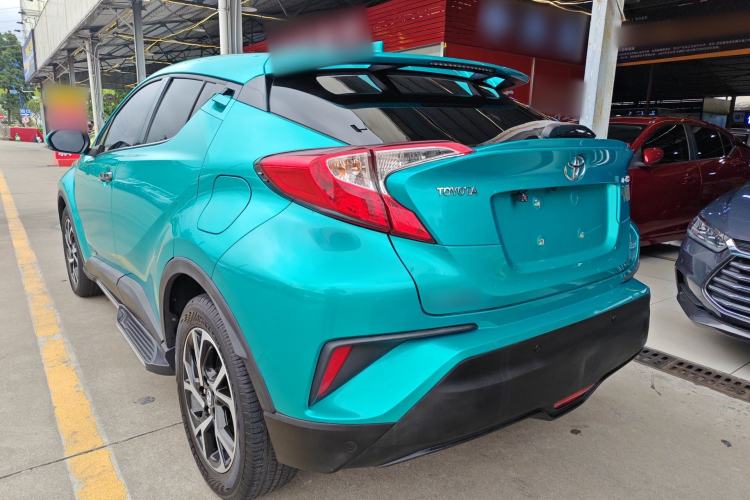 Used Toyota C-HR 2018 2.0L Leading Edition China VI Rear Left 45 Deg
